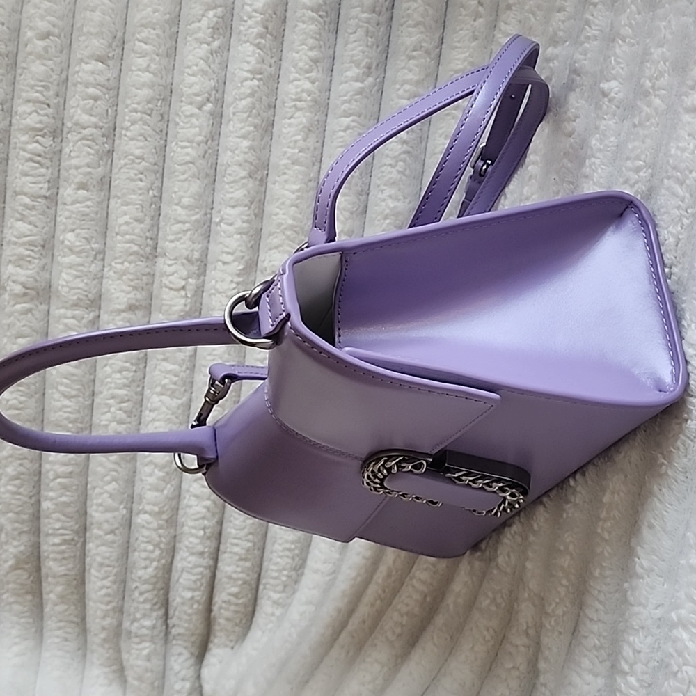 Marc Jacobs Lavender Leather Handbag - Picture 4 of 8